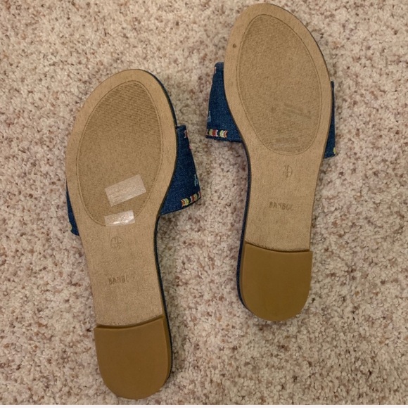 NWOT Bamboo Embroidered Slides (6) - Picture 5 of 5